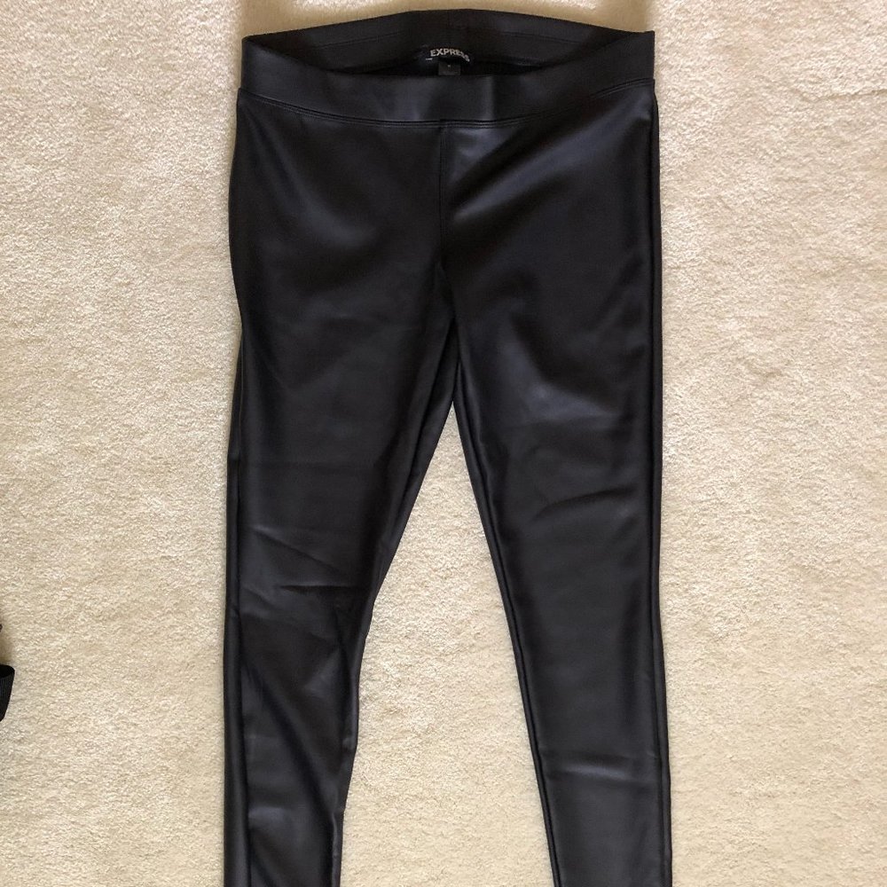 Express Faux Blac Leather Stretch Leggings, size M